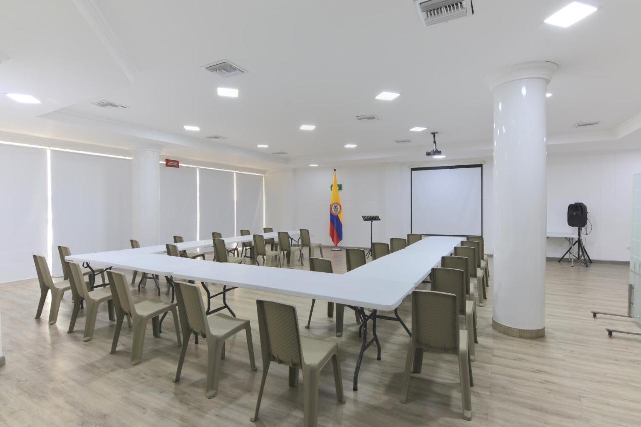 Hotel Florida Синселехо Экстерьер фото